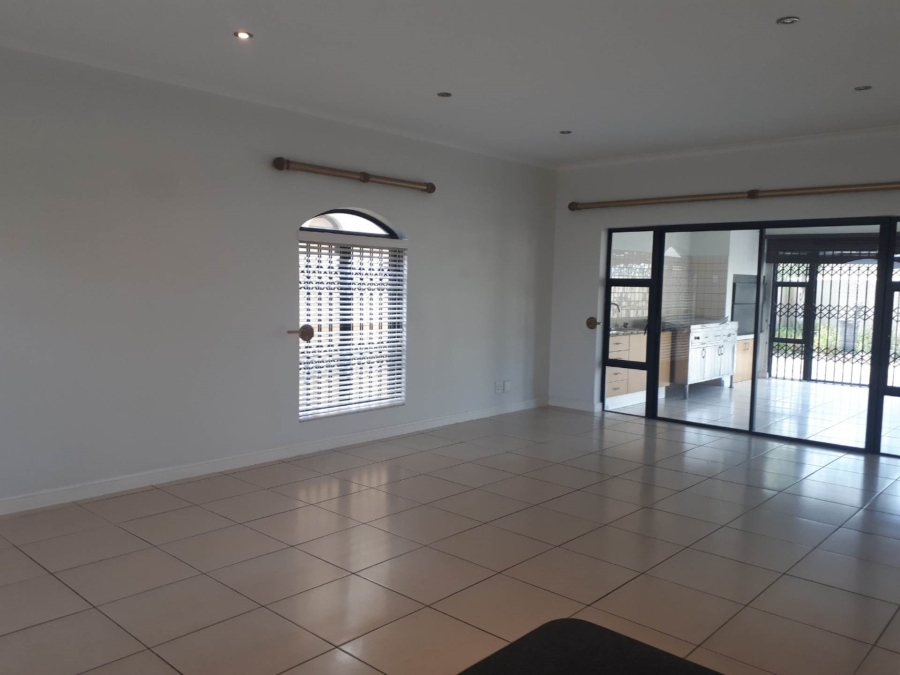 To Let 3 Bedroom Property for Rent in Plattekloof Western Cape